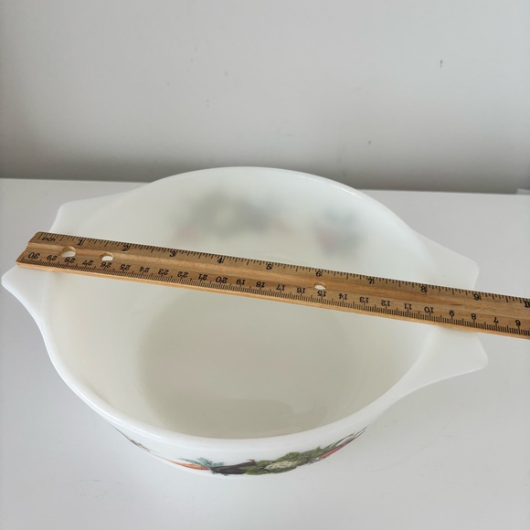 VINTAGE PYREX England White Milk Glass Casserole Bowl dish Tuscany Market Garden - Picture 14 of 14